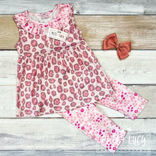 Load image into Gallery viewer, Pete + Lucy Sweet Leopard Capri set
