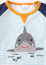 Load image into Gallery viewer, Appliqué Shark boy shirt

