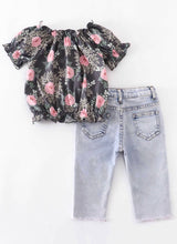 Load image into Gallery viewer, Pink floral top and jeans set
