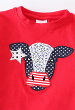Load image into Gallery viewer, Cow Appliqué and star short set
